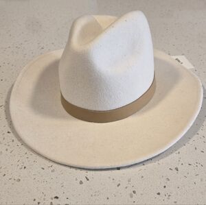 Lack Of Color White The Fader Fedora, 100% Australian Wool